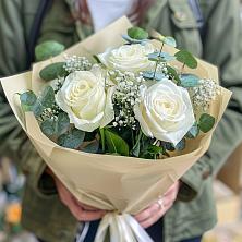 Букет цветов из:  Розы в Паниках